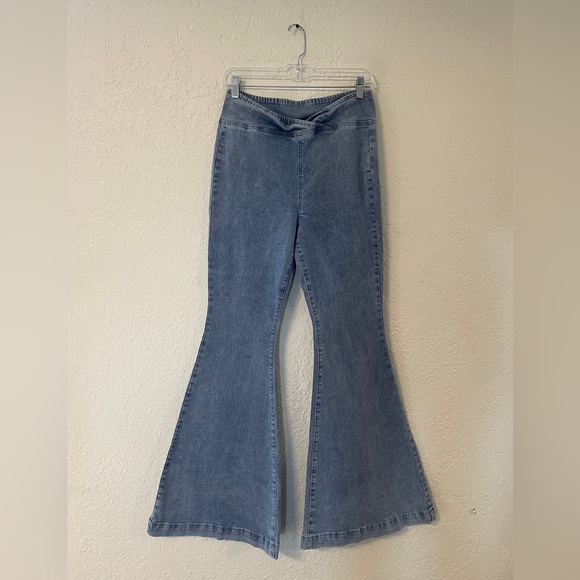 Y2K YMI ultra flared bell bottom jeans - Picture 1 of 7